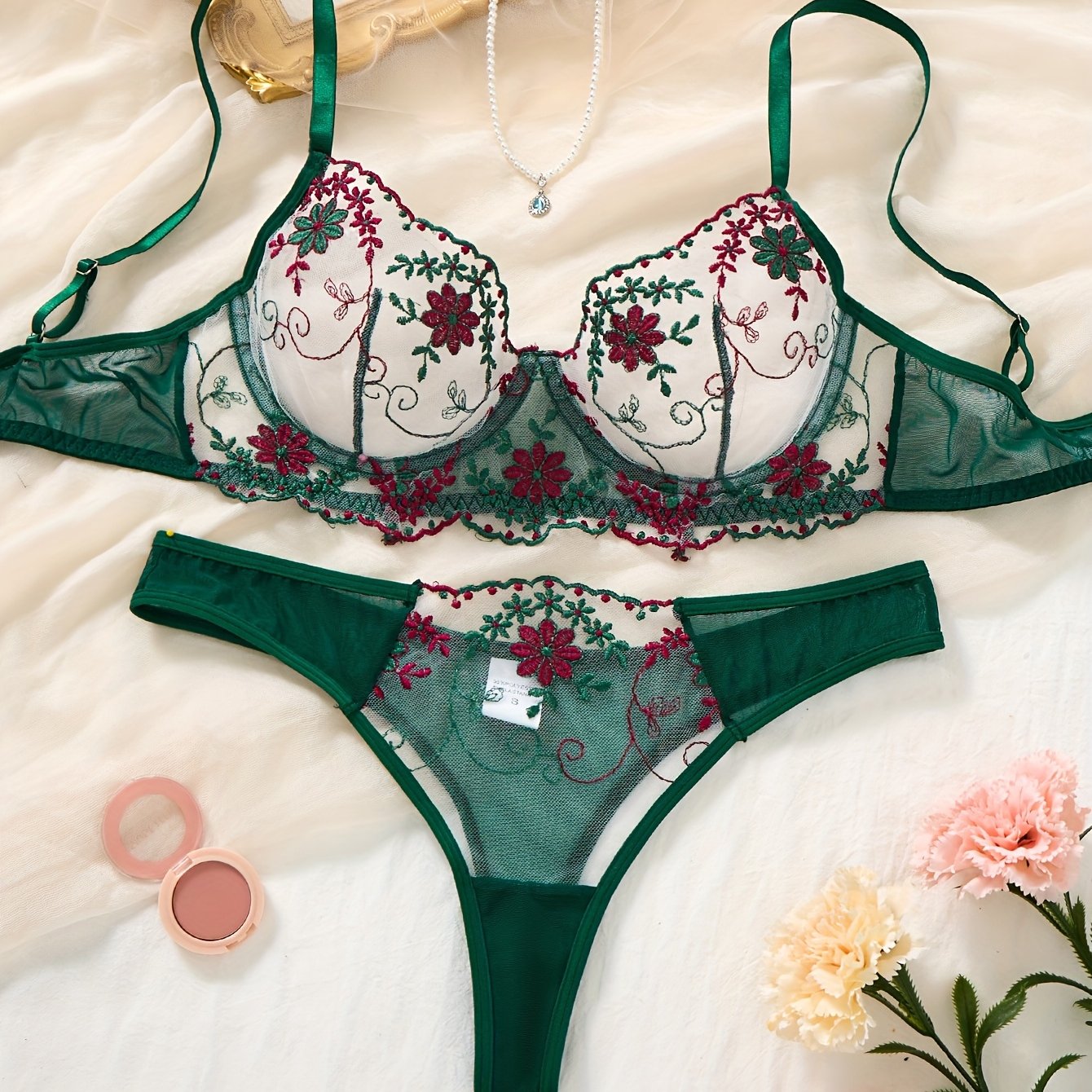 Deep Green Single-Layer Embroidered Sexy Set, Pretty Small Flower Transparent Underwire Bra and Bikini Panties, Medium Support Underwire Push-Up Lingerie and Low-Rise Shorts, Bold Apparel to Boost Women's Mood and Charm