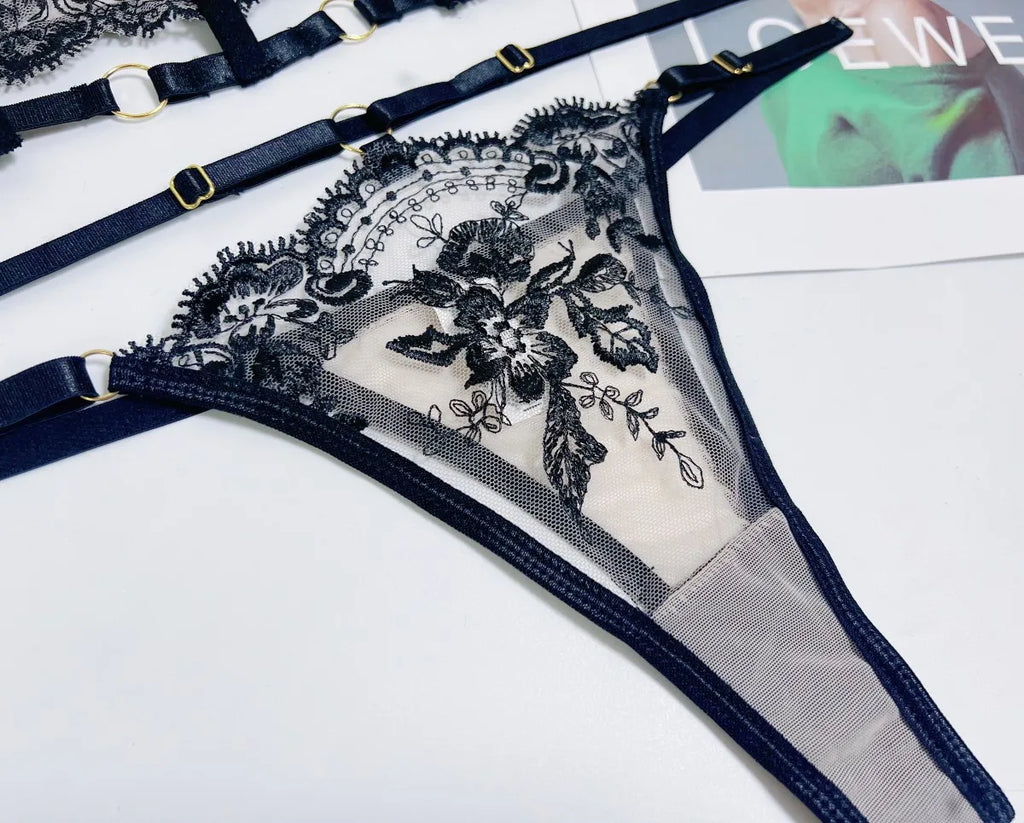 Ensemble de soutien-gorge en dentelle 2 pièces pour femmes, broderie florale noire, sous-vêtements transparents, Sexy, bonnet complet, soutien-gorge + culotte, tenues de Lingerie