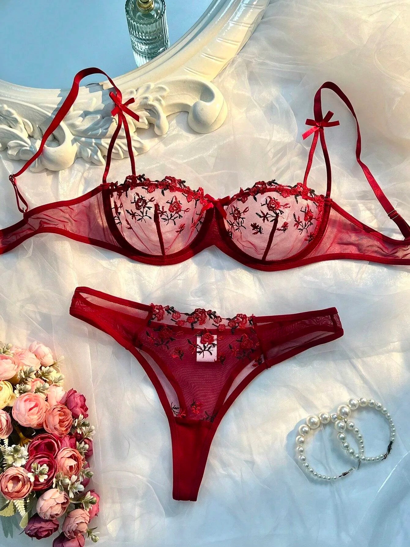 Ensemble deux pièces de lingerie transparente pour femme, string, soutiens-gorge push-up intimes, broderie, impression nœud papillon, sous-vêtements, vin, nouveau
