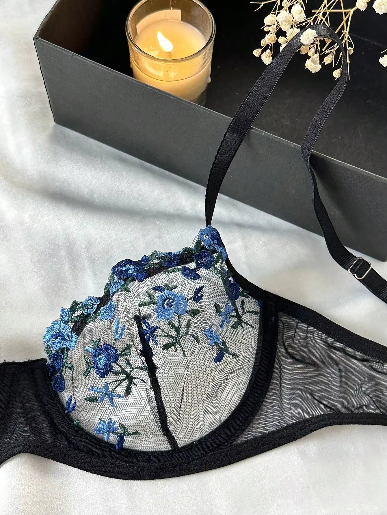 Érotique broderie bleu fragments floraux dentelle nuisette sensuelle Lingerie soutien-gorge ensemble pour femmes sous-vêtements intime Sexi culotte ensemble 2024