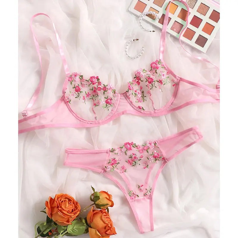 Ensemble deux pièces de lingerie transparente pour femme, string, soutiens-gorge push-up intimes, broderie, impression nœud papillon, sous-vêtements, vin, nouveau