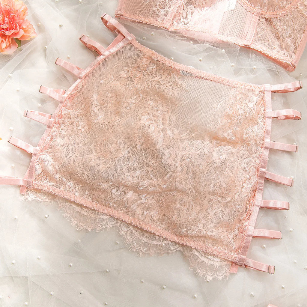 Ensembles de Lingerie sensuelle fantaisie, jarretelles ajourées sur le côté, sous-vêtements pour femmes, transparent en dentelle chaude, nouveaux tenues