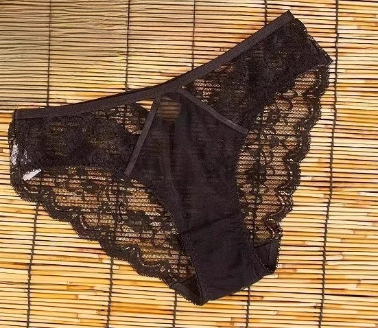 Ensemble de soutien-gorge sexy en dentelle française, minimiseur pour buste grand transparent, lingerie Pure Desire avec découpe, best-seller toutes saisons