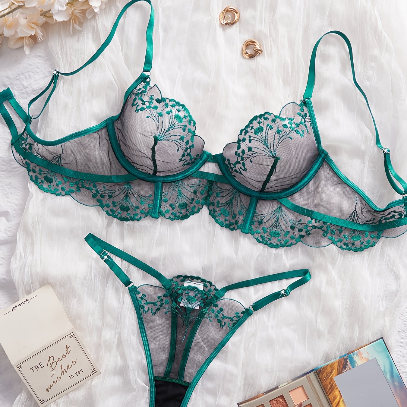 Valentine's Day Women's Black Forest Lace Sexy Lingerie Set