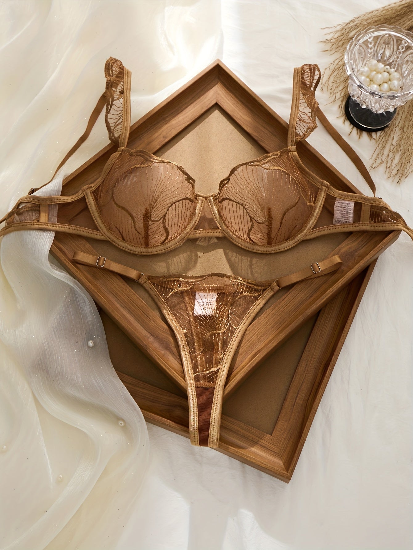 Fashionable and Sexy Embroidered Patterned Sheer Lingerie Set, Showcasing a Woman's Elegant Charm and Passionate, Alluring Figure. The Bra Highlights the Contours of the Bust, Offering a Refined and Seductive Look for Parties
