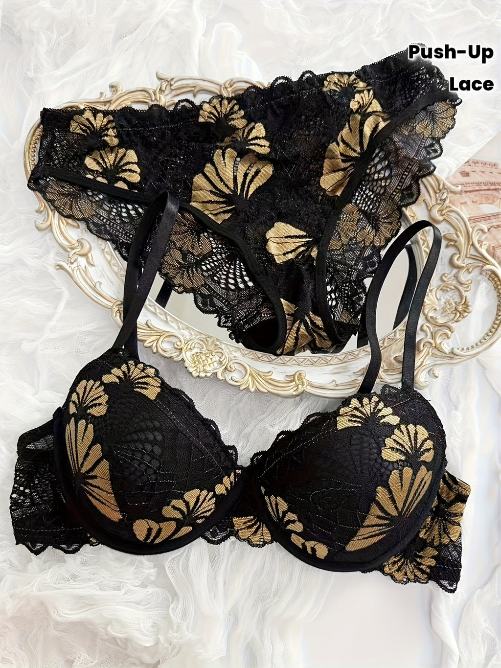 Halloween New Women's Sexy Lace Golden Wire Push-Up Bra Set